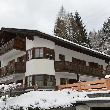 Ferienwohnung Isargluck Apartament Mittenwald